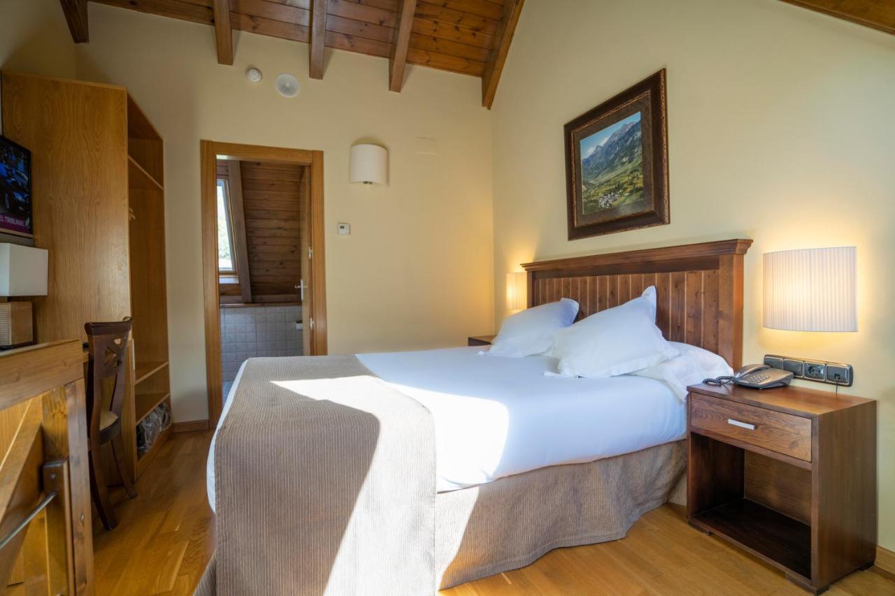 Hotel & Restaurante Pena Arrós Екстериор снимка